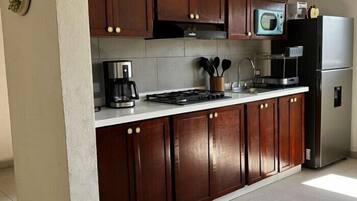 Klassieke suite | Een bureau, gratis wifi