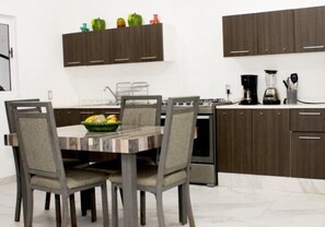 Deluxe Suite, River View | Free minibar, desk, free WiFi, bed sheets - HOTEL TAYHA (El Naranjo)