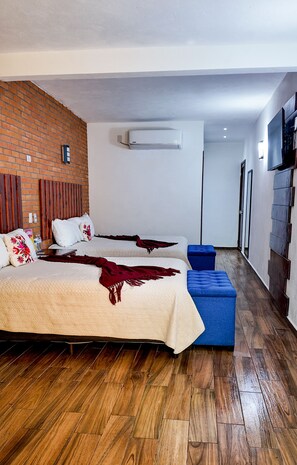 Family Double Room, Balcony, River View | Free minibar, desk, free WiFi, bed sheets - HOTEL TAYHA (El Naranjo)