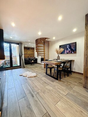 Interior - Modern 2BR Apt • Mountain Views & Private Parking (Les Houches)