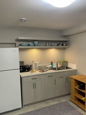 Mikrobølgeovn, ovn og kokeplater