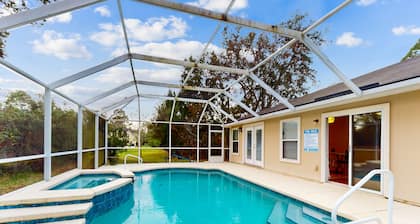 Sunny home with private pool, pool spa, fireplace, patio, grill, W/D, AC