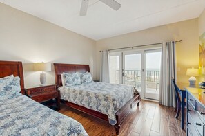 1 Schlafzimmer, Schreibtisch, Bügeleisen/Bügelbrett, Internetzugang