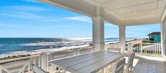 Brand new oceanfront home with private hot tub,outdoor shower and grill