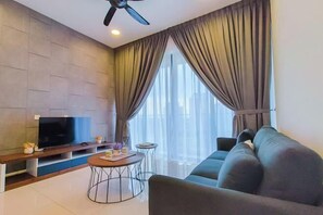Cribs/infant beds - Grand Medini Suites by RR JBcity (Iskandar Puteri)