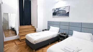 4 chambres, bureau, fer et planche Ă repasser, lit parapluie