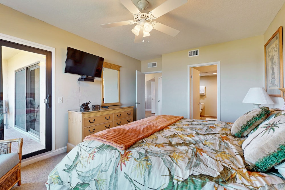 Luxury Oceanfront Homes With Private Washer And Dryer