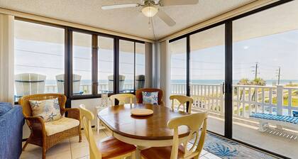 Right on the Shores, Apt 306 | Condo in Flagler Beach with pool & tennis access