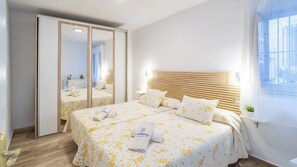 2 bedrooms, iron/ironing board, travel cot, WiFi - Casa Loli Frigiliana by Ruralidays (Málaga)