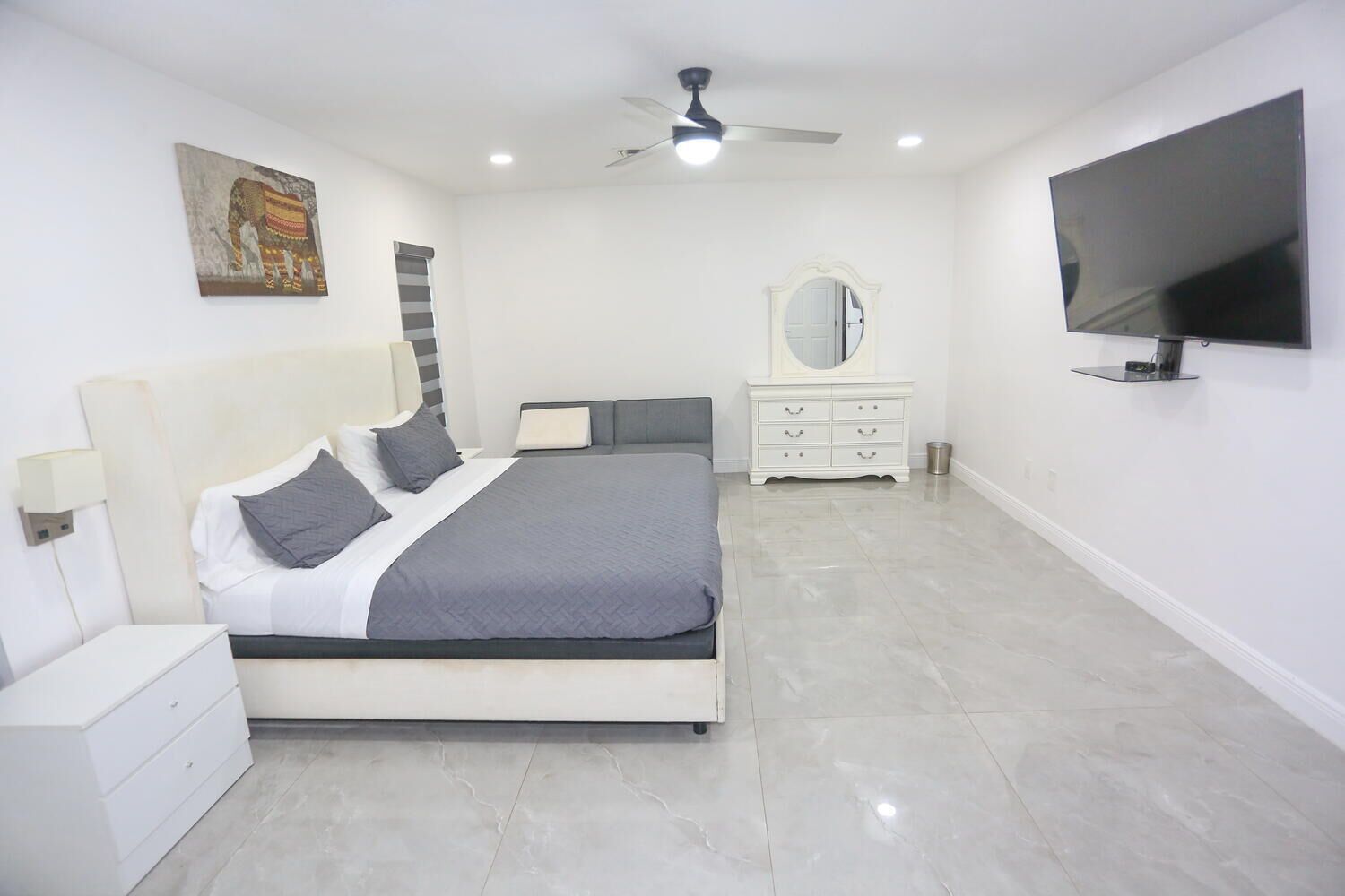 4 bedrooms, iron/ironing board, travel crib, free WiFi