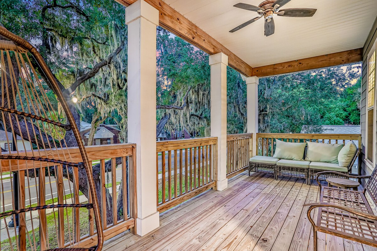 Photo 8 of Updated, dog-friendly gem w/fenced yard, foosball & pool tables, WiFi, fireplace