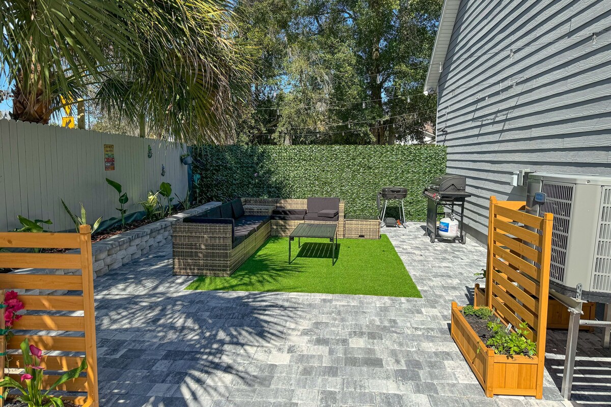 Photo 28 of Updated, dog-friendly gem w/fenced yard, foosball & pool tables, WiFi, fireplace