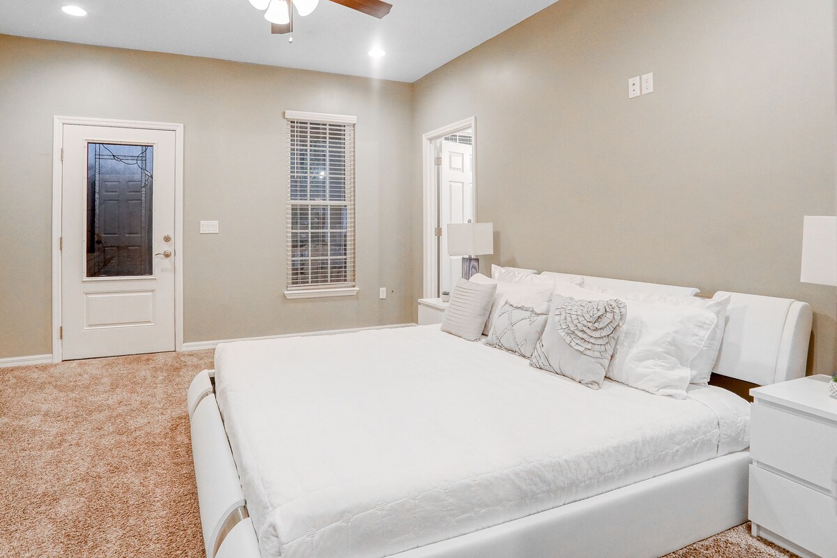 Photo 19 of Updated, dog-friendly gem w/fenced yard, foosball & pool tables, WiFi, fireplace