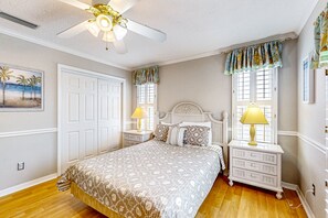 3 bedrooms, iron/ironing board, free WiFi, bed sheets
