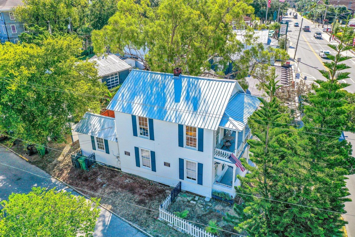 Photo 27 of Charming, historic home with balcony, enclosed yard, A/C - near downtown & beach