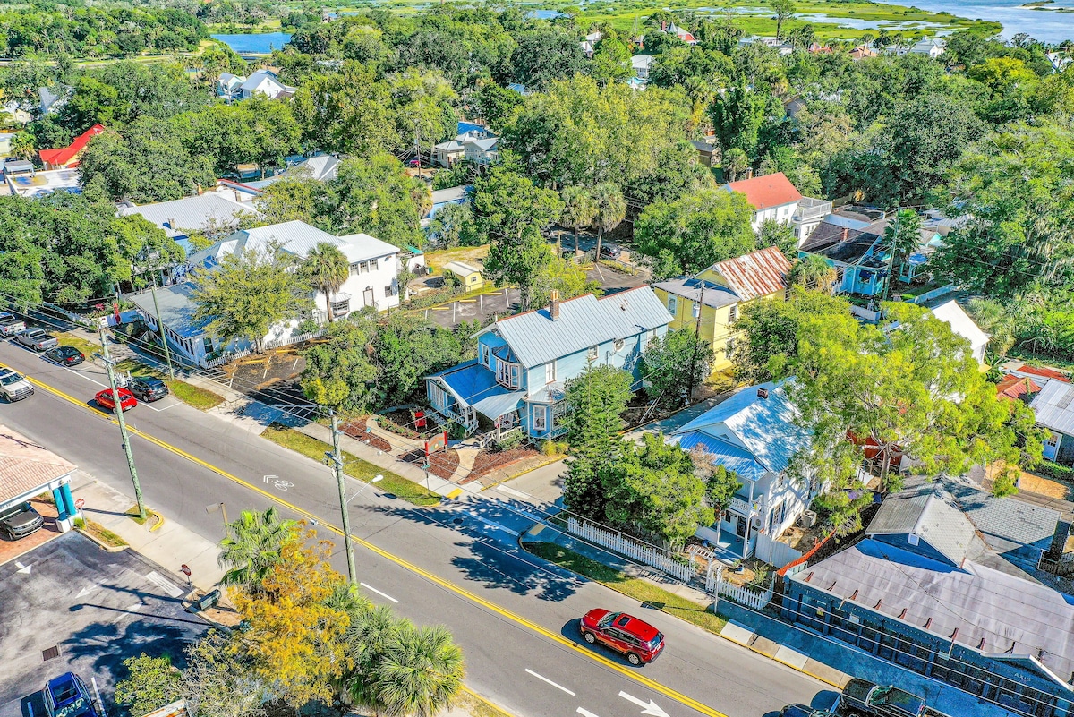 Photo 25 of Charming, historic home with balcony, enclosed yard, A/C - near downtown & beach