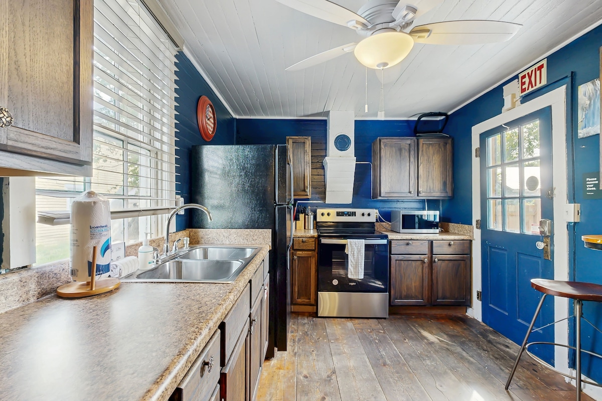 Photo 10 of Charming, historic home with balcony, enclosed yard, A/C - near downtown & beach