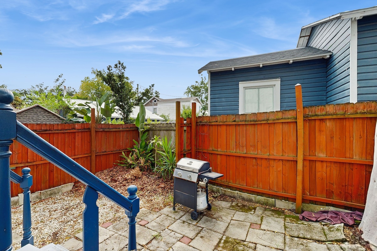 Photo 3 of Charming, historic home with balcony, enclosed yard, A/C - near downtown & beach