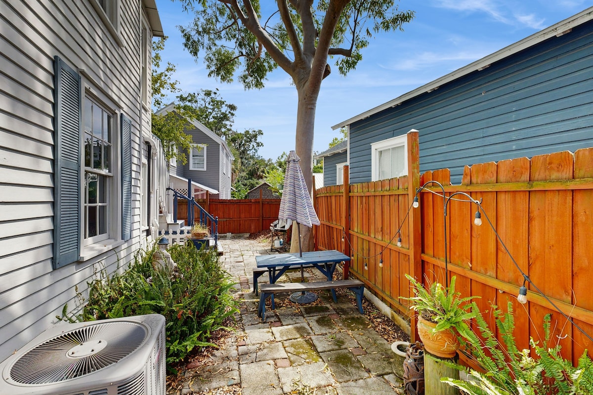 Photo 4 of Charming, historic home with balcony, enclosed yard, A/C - near downtown & beach