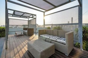 Garden - Salute de Sailing Tower - Palace Garden District 1 (Ho Chi Minh City)