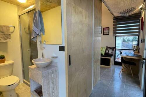 Standard Duplex | Bathroom | Shower, towels, soap, shampoo