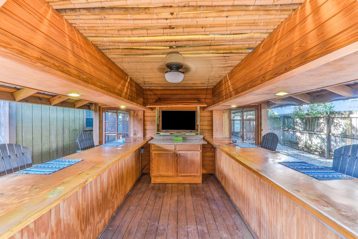 Photo 34 of Ideally located getaway w/ tiki bar, outdoor seating, & brick grill - dogs OK