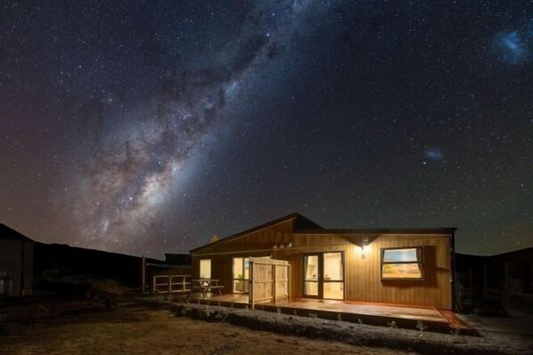 Exterior - Sunshine Suites (Lake Tekapo)