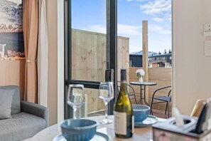 Room - Sunshine Suites (Lake Tekapo)