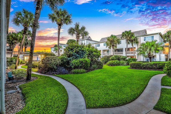 المنطقة المحيطة بالمنشأة