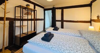 Aposto Apartments Am Marktplatz 13 with Private Terrace and Wi-Fi