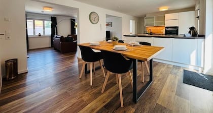 Aposto Apartments Am Marktplatz 13 mit privater Terrasse und WLAN