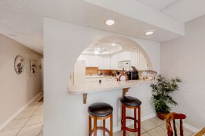 Fridge, microwave, oven, stovetop - Ground-floor condo by the beach with on-site pool, tennis, & private patio (St. Augustine)