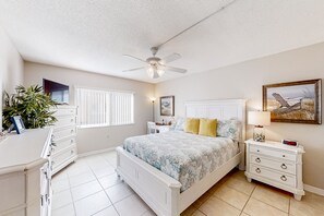 2 bedrooms, desk, iron/ironing board, internet