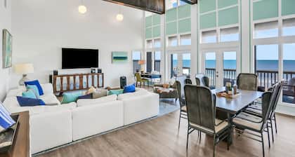 Gorgeous beachfront home with inviting deck & patio, hammock, amazing views