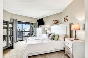 2 Schlafzimmer, Bügeleisen/Bügelbrett, Reisekinderbett, kostenloses WLAN