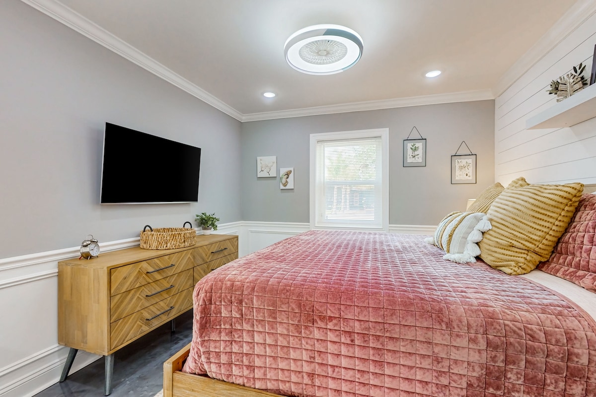 Photo 28 of Spacious Dog-Friendly House near Beaches, Historic Downtown w/Beach Access