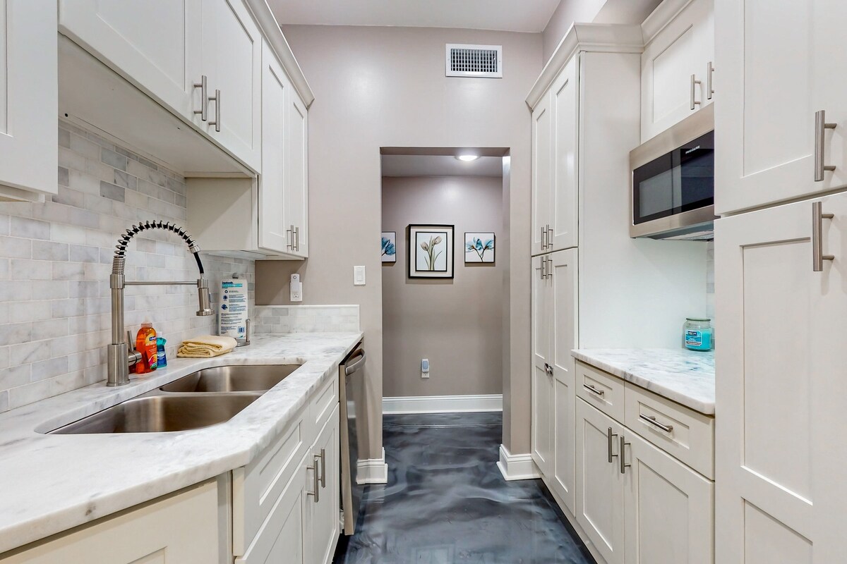 Photo 18 of Spacious Dog-Friendly House near Beaches, Historic Downtown w/Beach Access