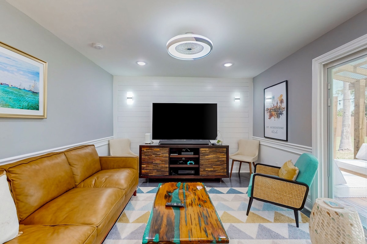 Photo 10 of Spacious Dog-Friendly House near Beaches, Historic Downtown w/Beach Access