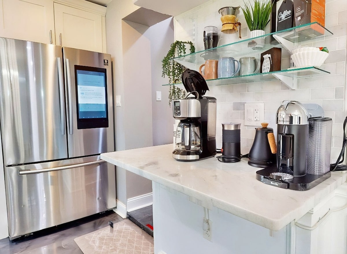 Photo 16 of Spacious Dog-Friendly House near Beaches, Historic Downtown w/Beach Access
