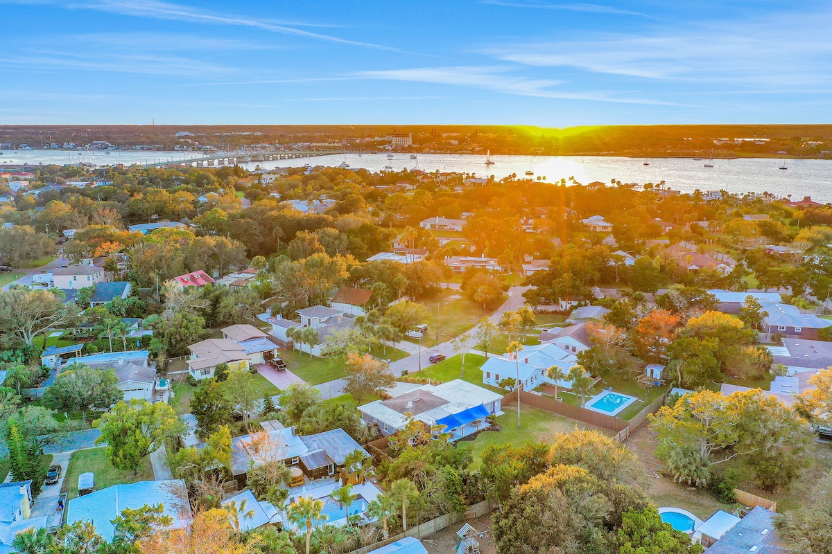 Photo 47 of Spacious Dog-Friendly House near Beaches, Historic Downtown w/Beach Access
