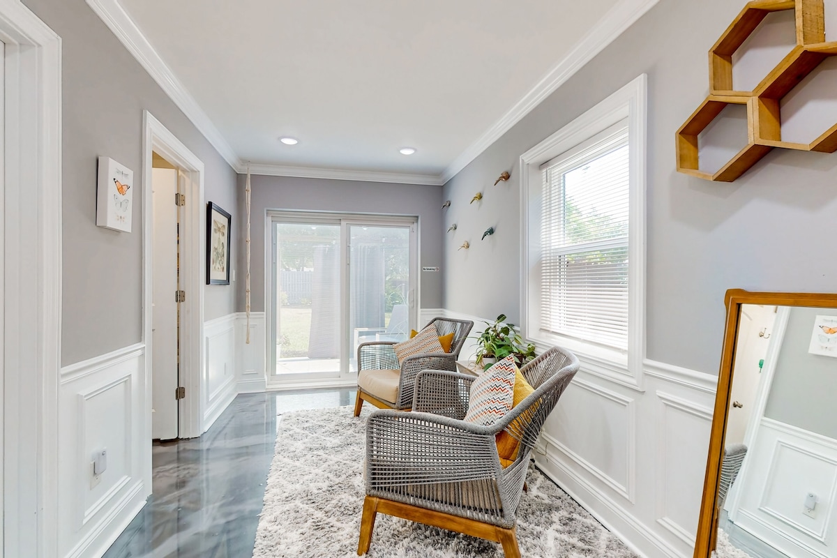 Photo 33 of Spacious Dog-Friendly House near Beaches, Historic Downtown w/Beach Access