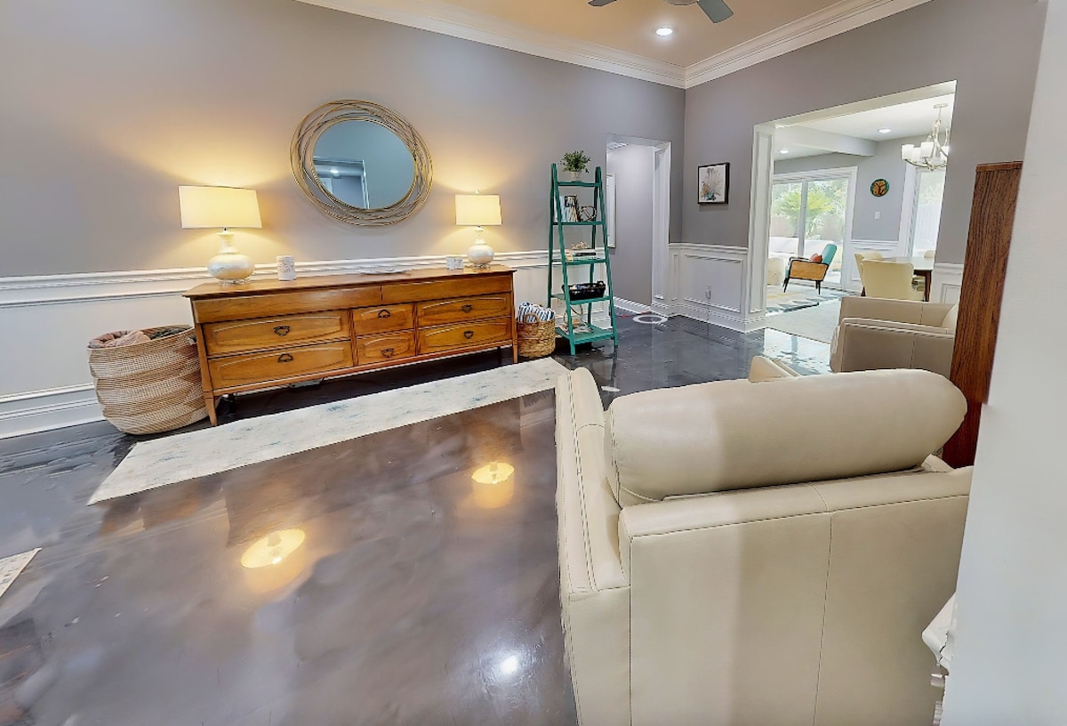 Photo 8 of Spacious Dog-Friendly House near Beaches, Historic Downtown w/Beach Access