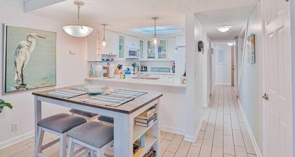 Modern oceanfront condo with two pools & private washer/dryer