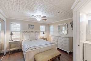 3 soverom, strykejern/-brett, wi-fi (inkludert) og sengetøy