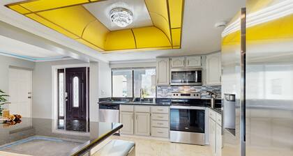 Dog friendly -waterfont home with a private dock, work station , W/D and WIFI