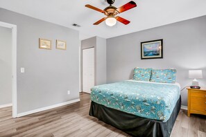 2 bedrooms, iron/ironing board, free WiFi, bed sheets