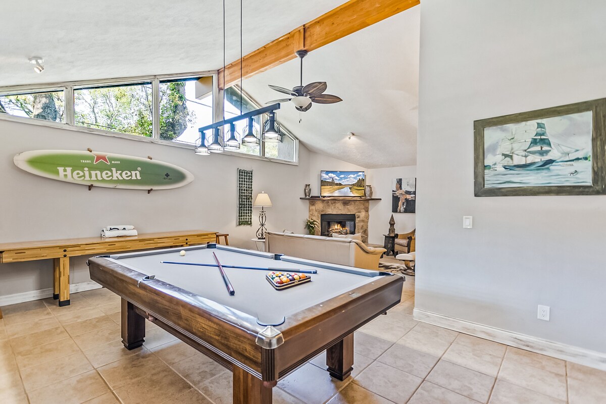 Photo 9 of Dog-Friendly Home with High-Speed WiFi, Washer/Dryer, Central AC, & Adult Bikes