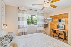 4 Schlafzimmer, Schreibtisch, Bügeleisen/Bügelbrett, kostenloses WLAN