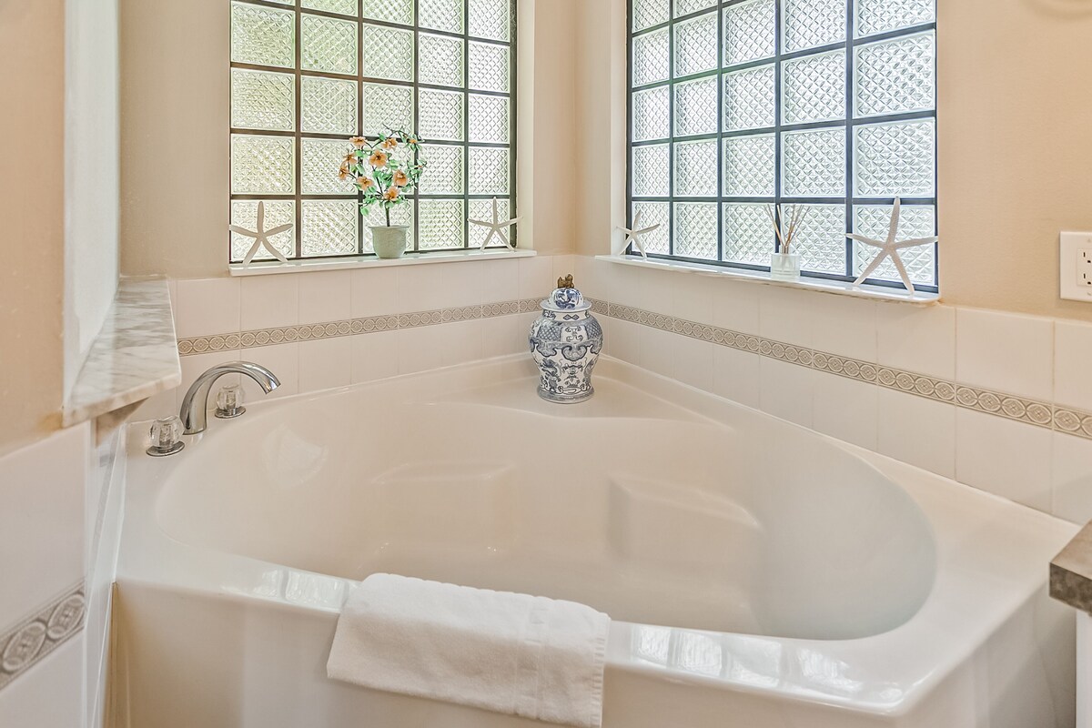 Photo 30 of Dog-Friendly Home with High-Speed WiFi, Washer/Dryer, Central AC, & Adult Bikes