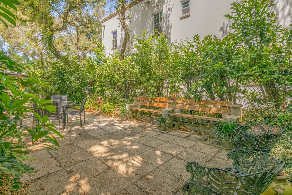 Photo 42 of Dog-Friendly Home with High-Speed WiFi, Washer/Dryer, Central AC, & Adult Bikes